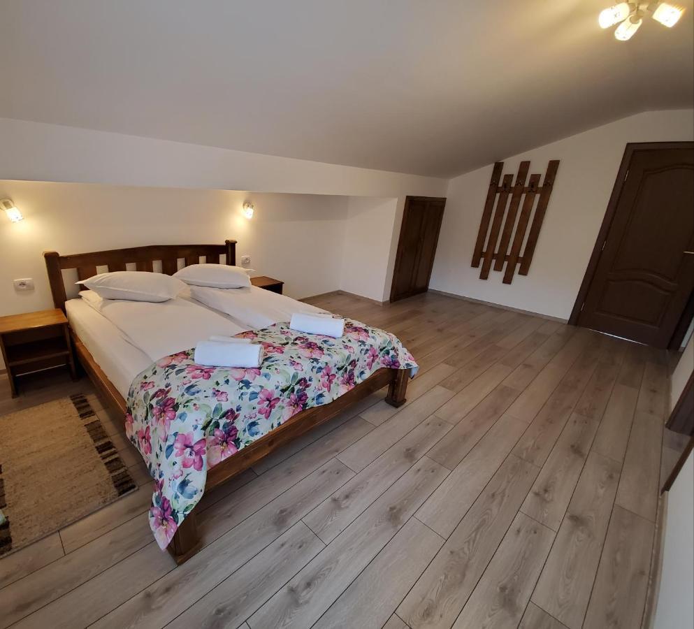 Pensiunea Casa Brancovenilor Сымбэта-де-Сус Экстерьер фото